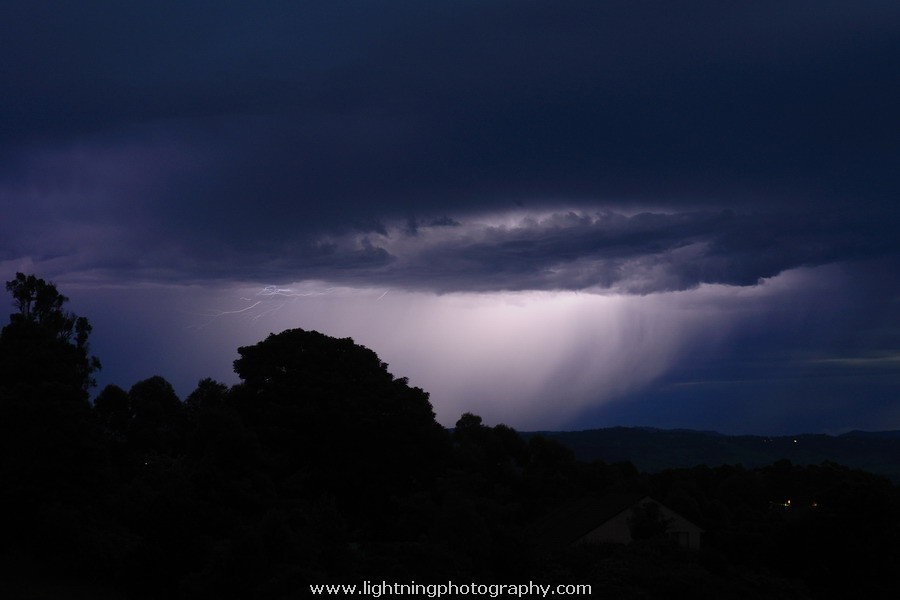 Lightning Image 2010121617