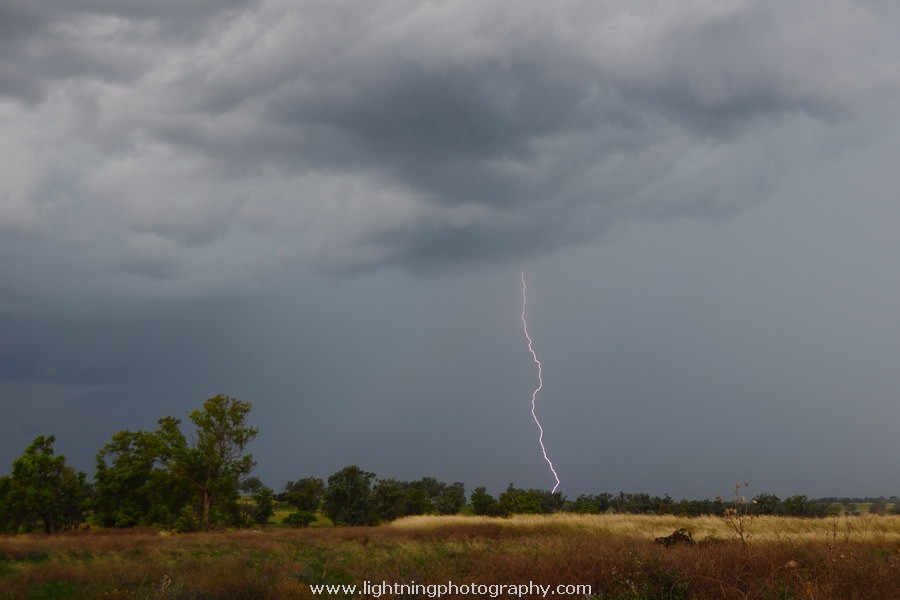 Lightning Image 20110103041