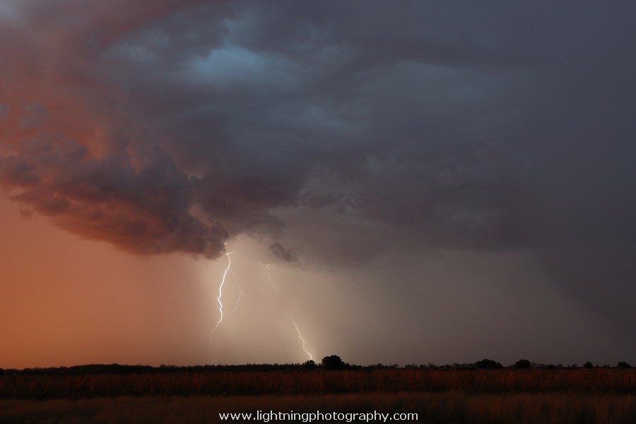 Lightning Image 20110103155