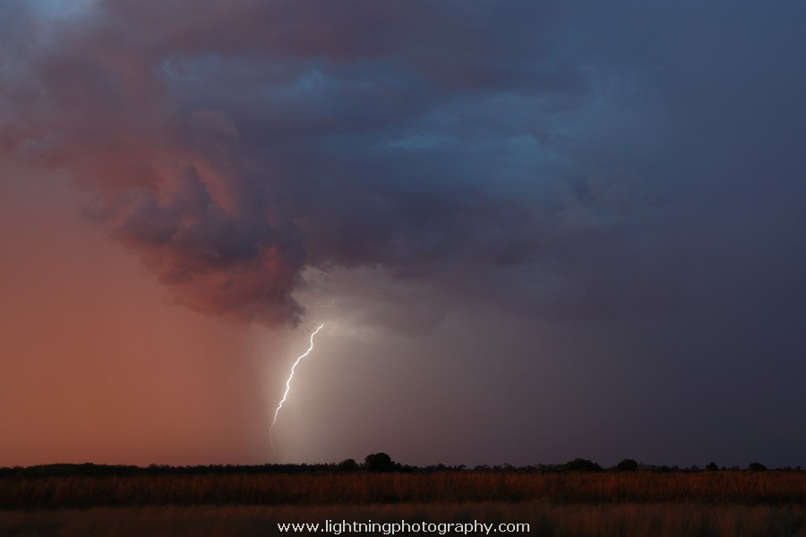 Lightning Image 20110103156