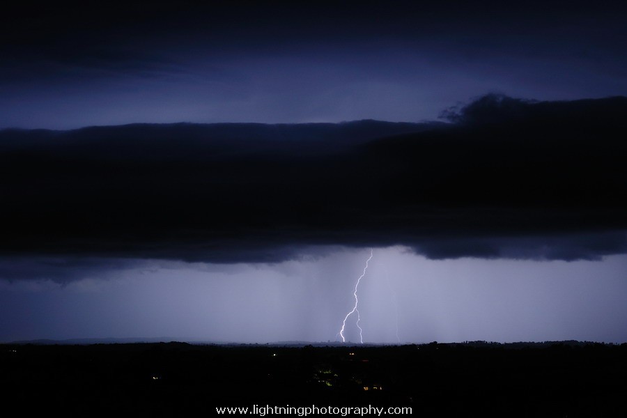 Lightning Image 2011022721