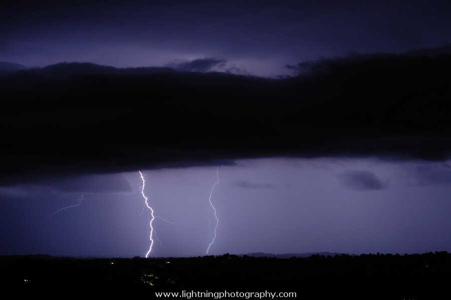 Lightning Image 2011022722