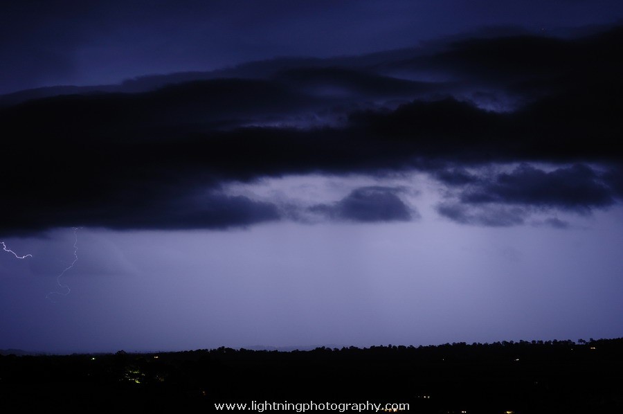 Lightning Image 2011022723