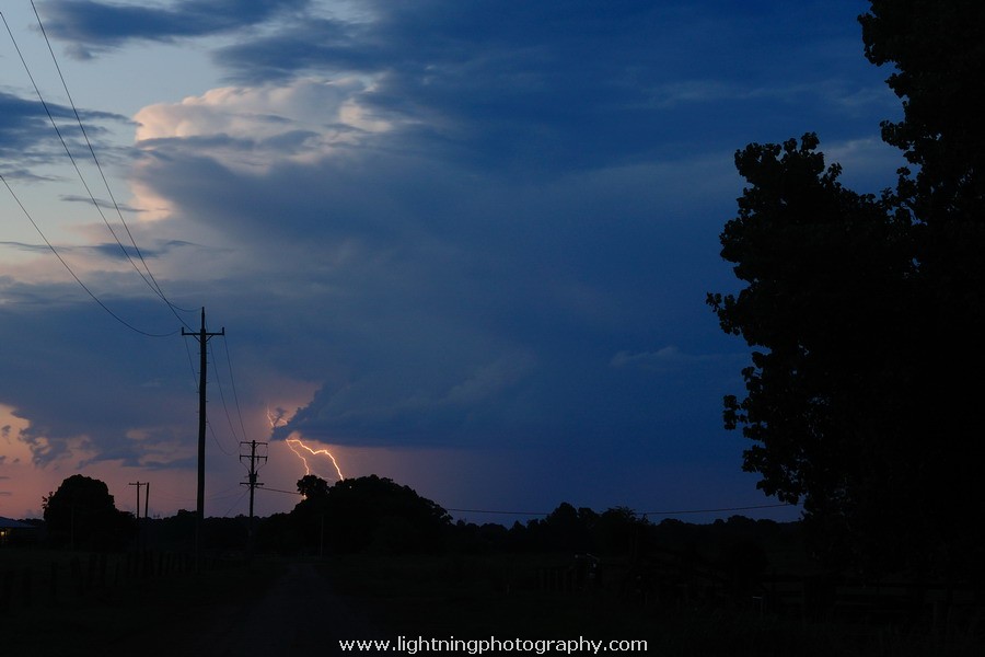 Lightning Image 2011030131