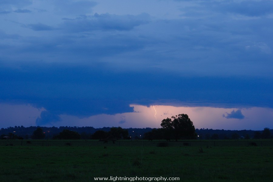 Lightning Image 2011030133