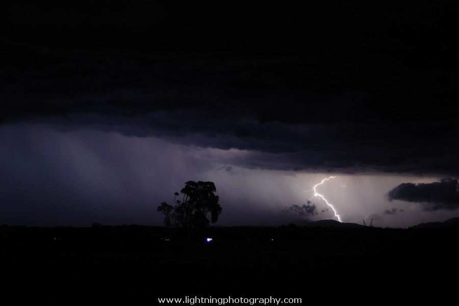 Lightning Image 2011030149