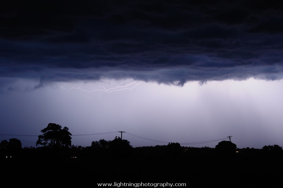 Lightning Image 2011030153