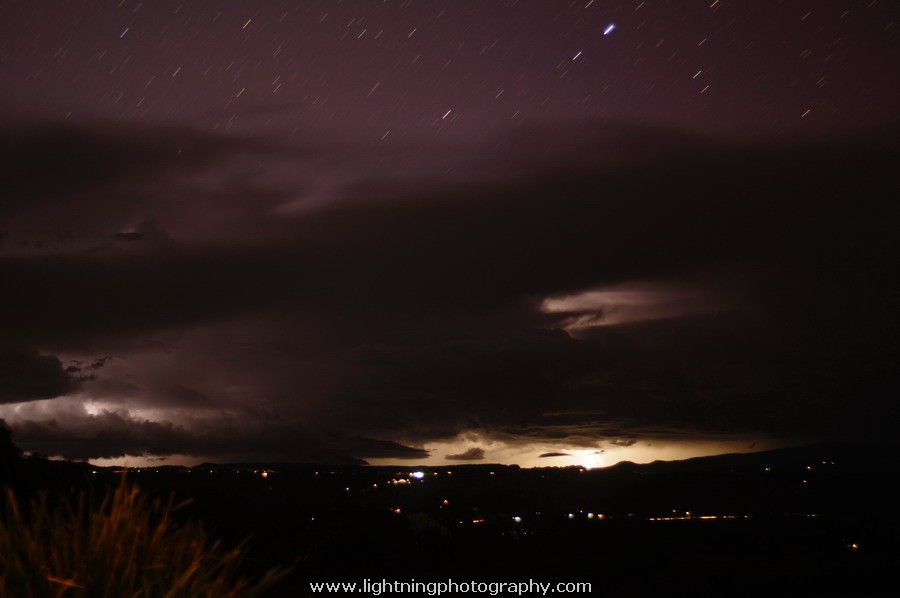 Lightning Image 2011053015