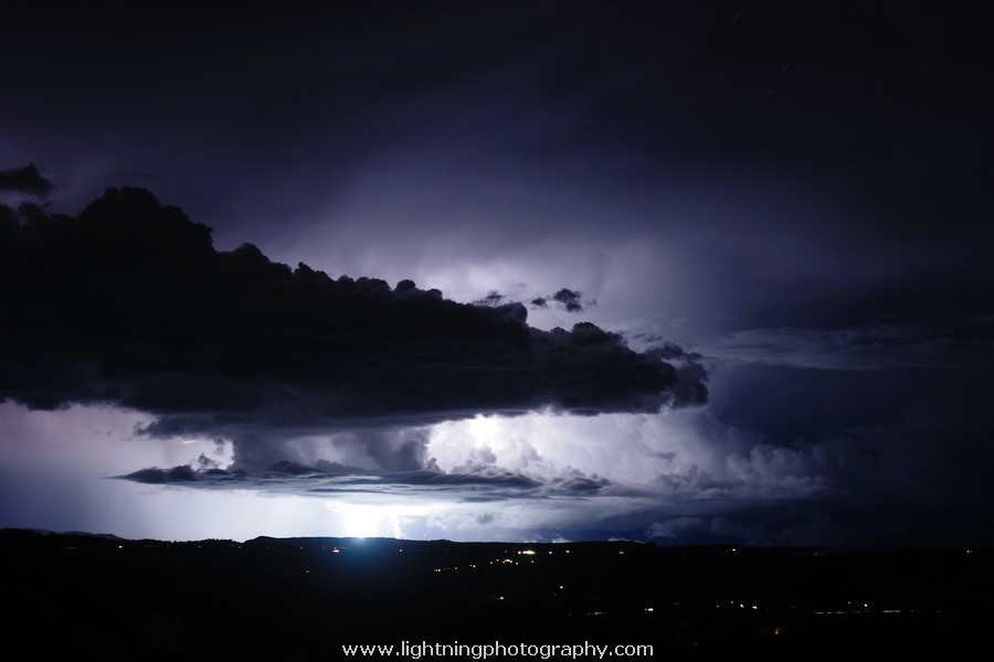 Lightning Image 2011053020