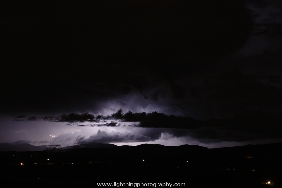 Lightning Image 2011053022