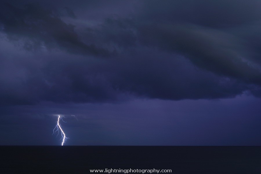 Lightning Image 2011081155