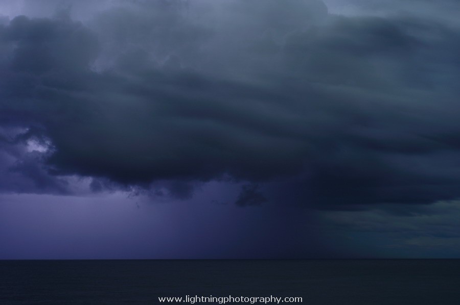 Lightning Image 2011081156