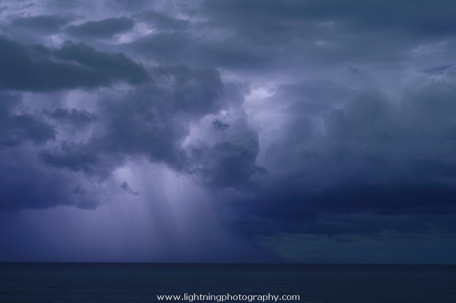 Lightning Image 2011081160