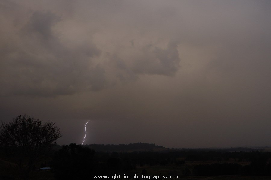 Lightning Image 2011081426