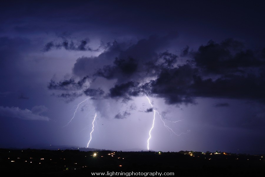 Lightning Image 2011081429