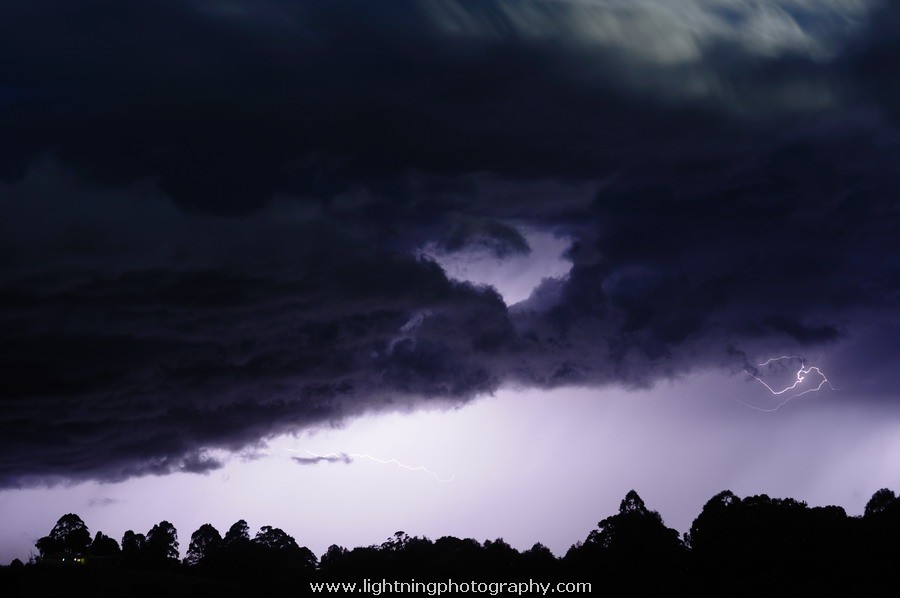 Lightning Image 2011081435