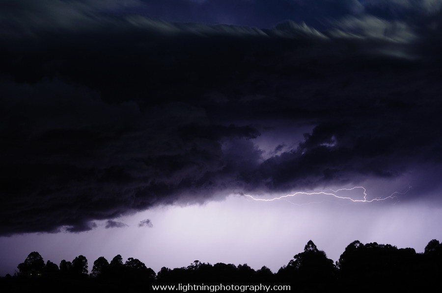 Lightning Image 2011081436