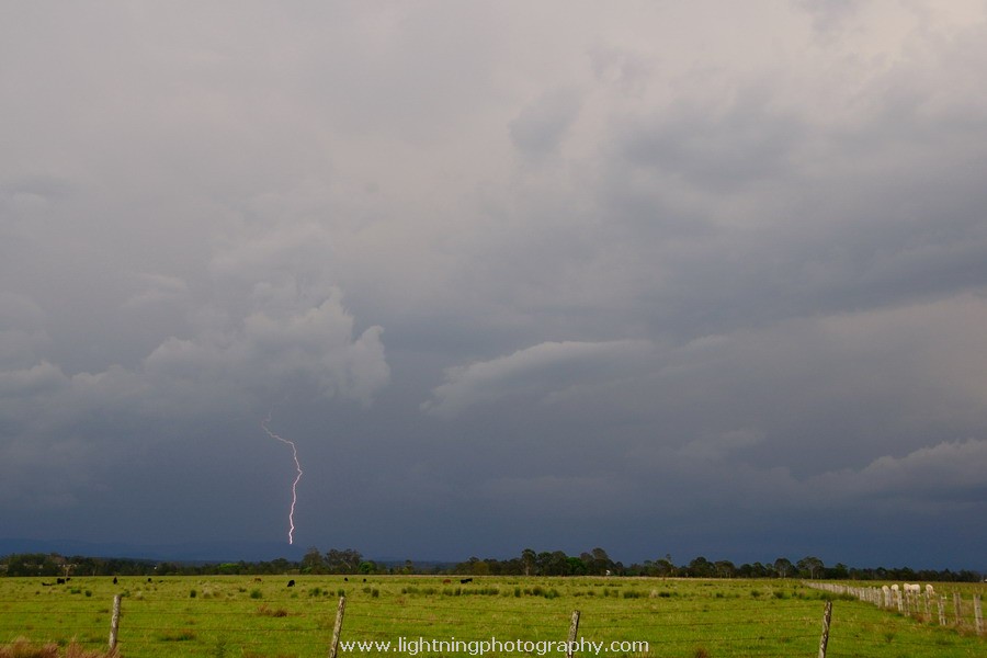 Lightning Image 2011101526