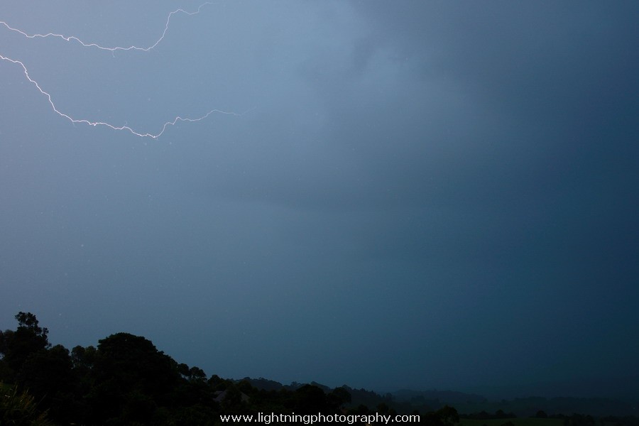 Lightning Image 2011111361