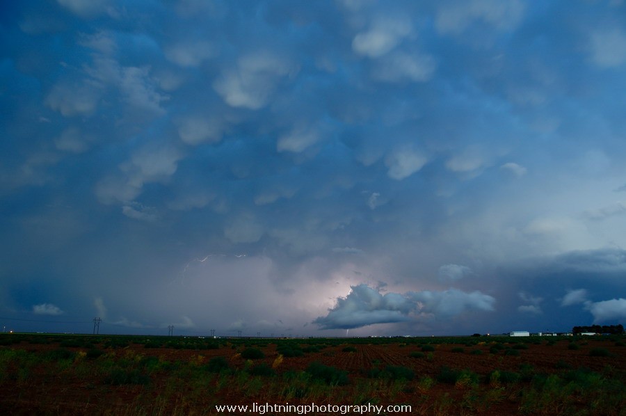 Lightning Image 2012050771