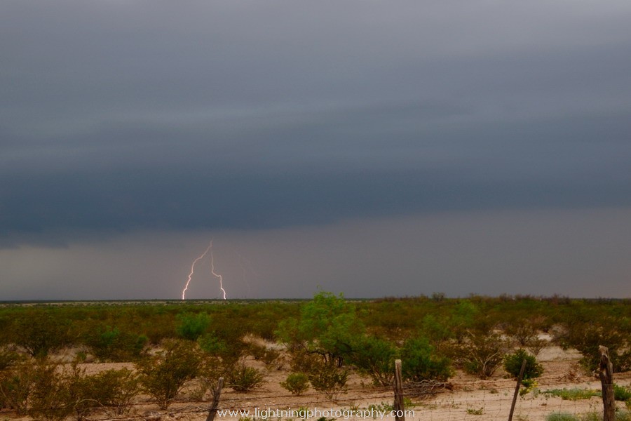 Lightning Image 2012050822