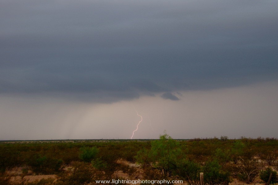 Lightning Image 2012050825