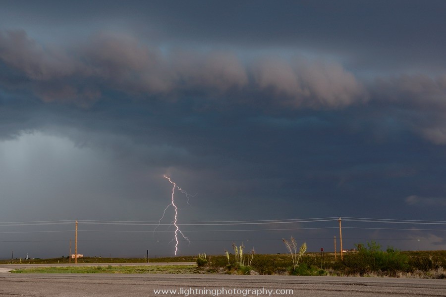 Lightning Image 2012051373