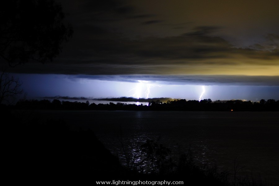 Lightning Image 2012091818