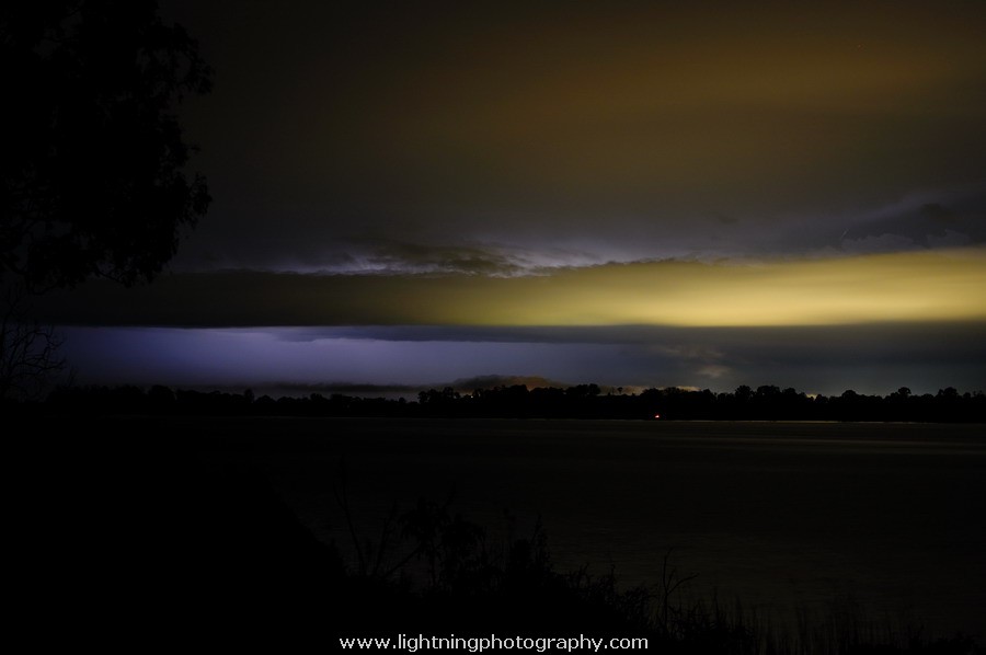 Lightning Image 2012091821