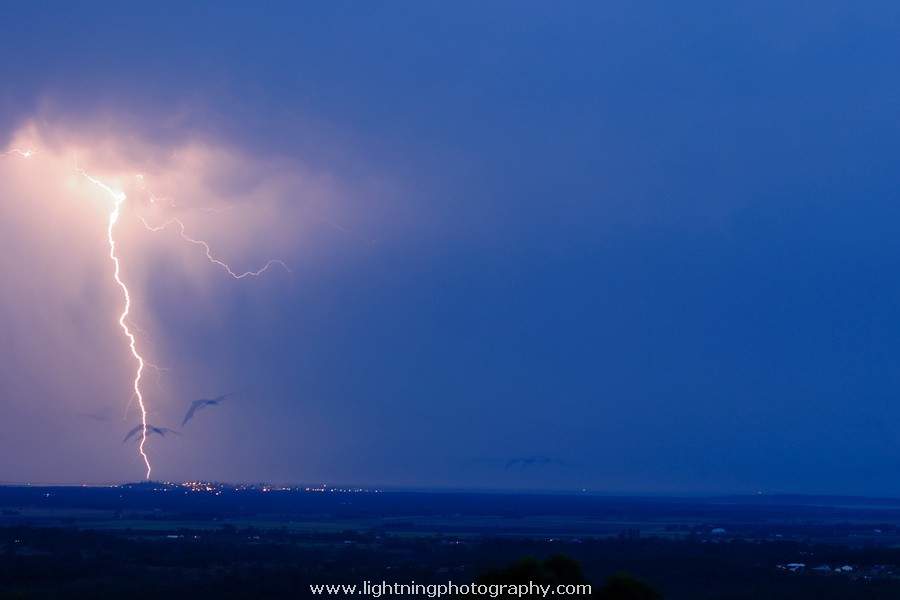 Lightning Image 2012111458