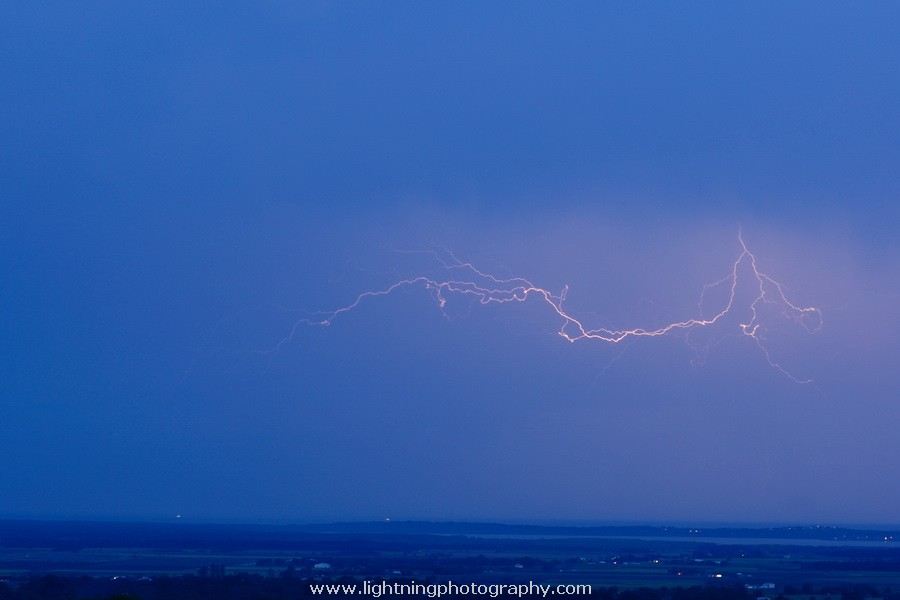 Lightning Image 2012111459