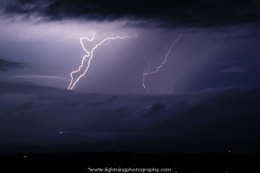 Lightning Image 2012112208