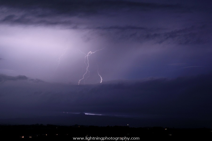 Lightning Image 2012112209