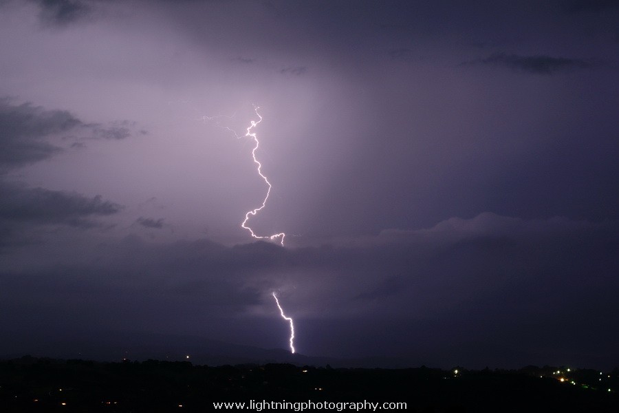 Lightning Image 2012112211