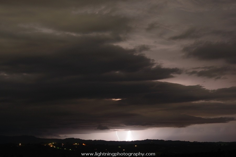 Lightning Image 2012112217