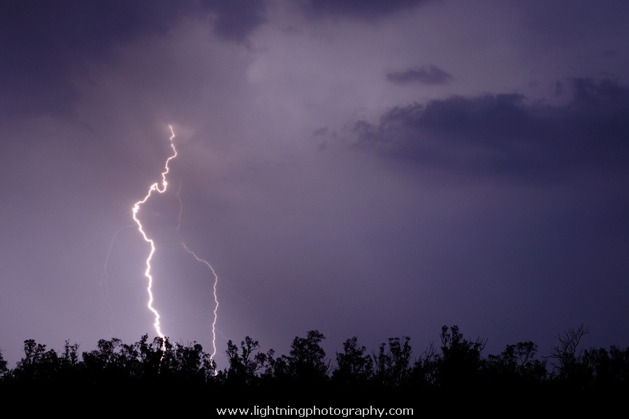 Lightning Image 2012120948