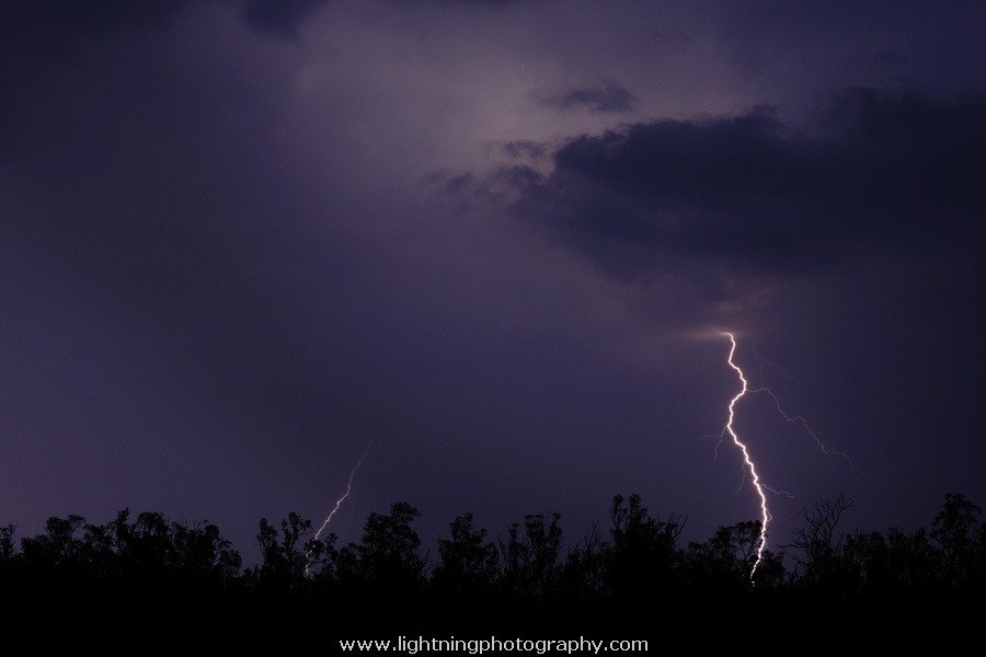 Lightning Image 2012120949