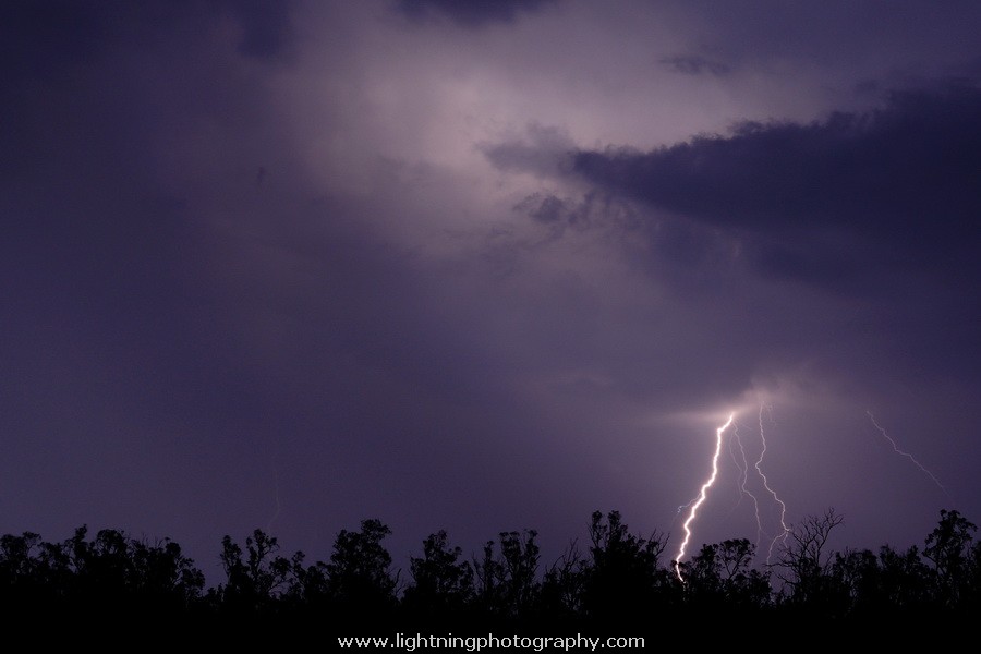 Lightning Image 2012120952