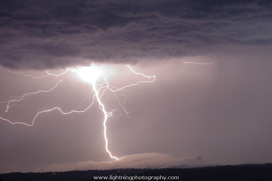 Lightning Image 2012121845