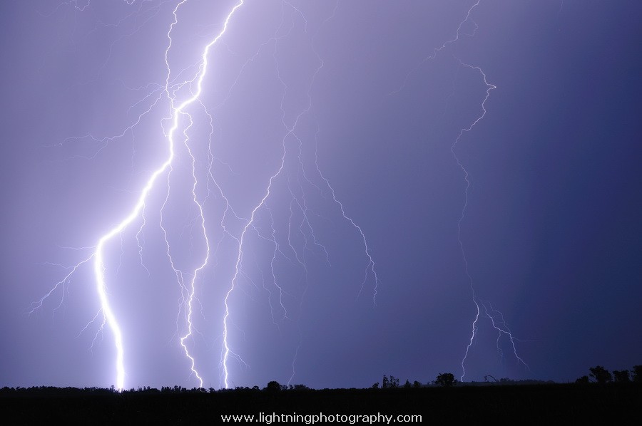 Lightning Image 20130109064