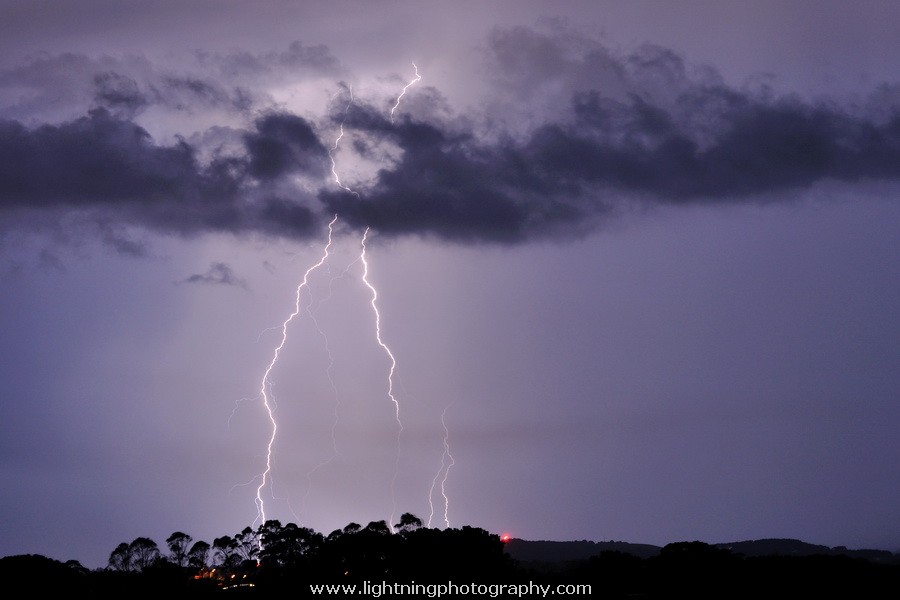 Lightning Image 20130109077