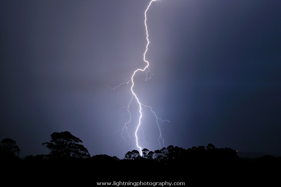 Lightning Image 20130109088