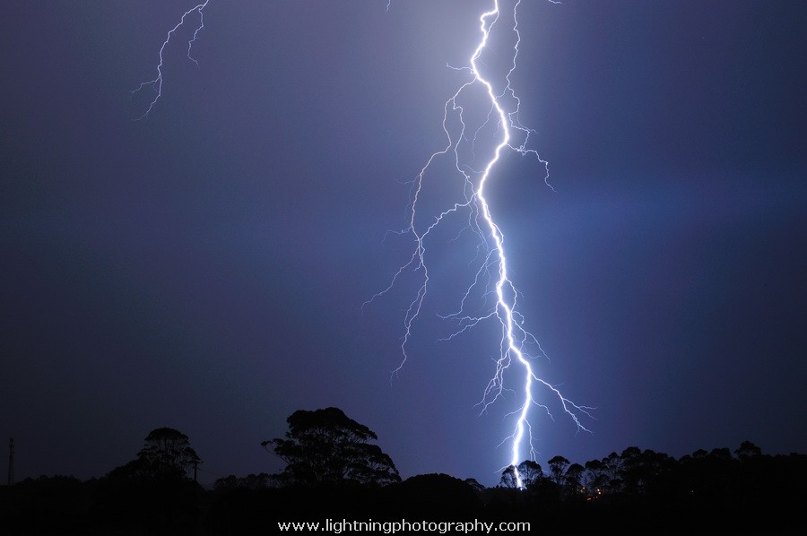 Lightning Image 20130109089