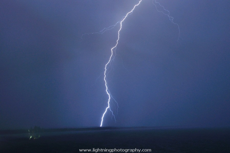 Lightning Image 20130109098