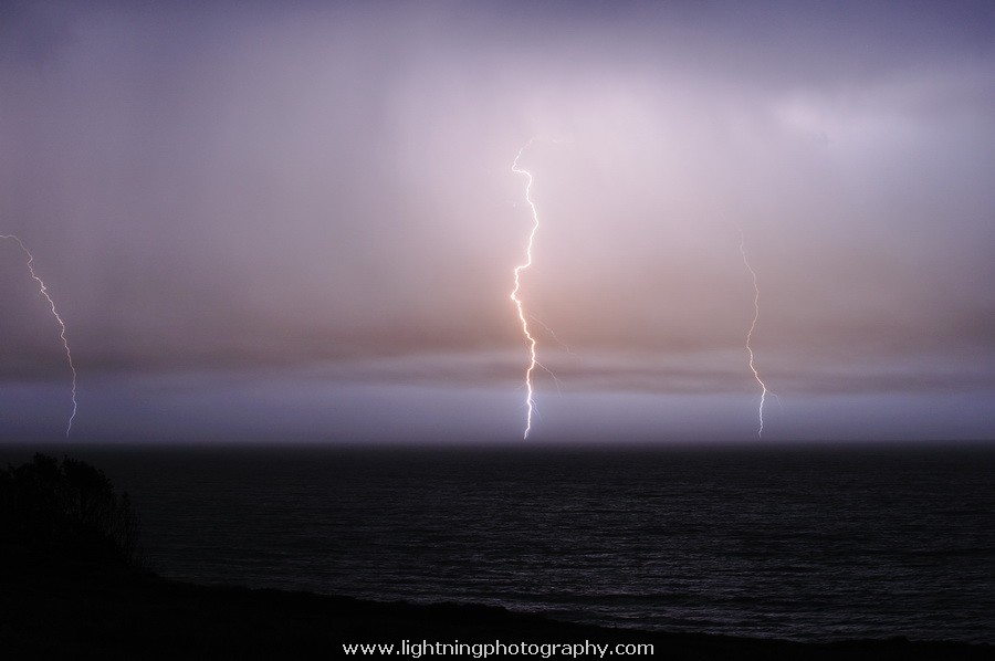 Lightning Image 20130109118