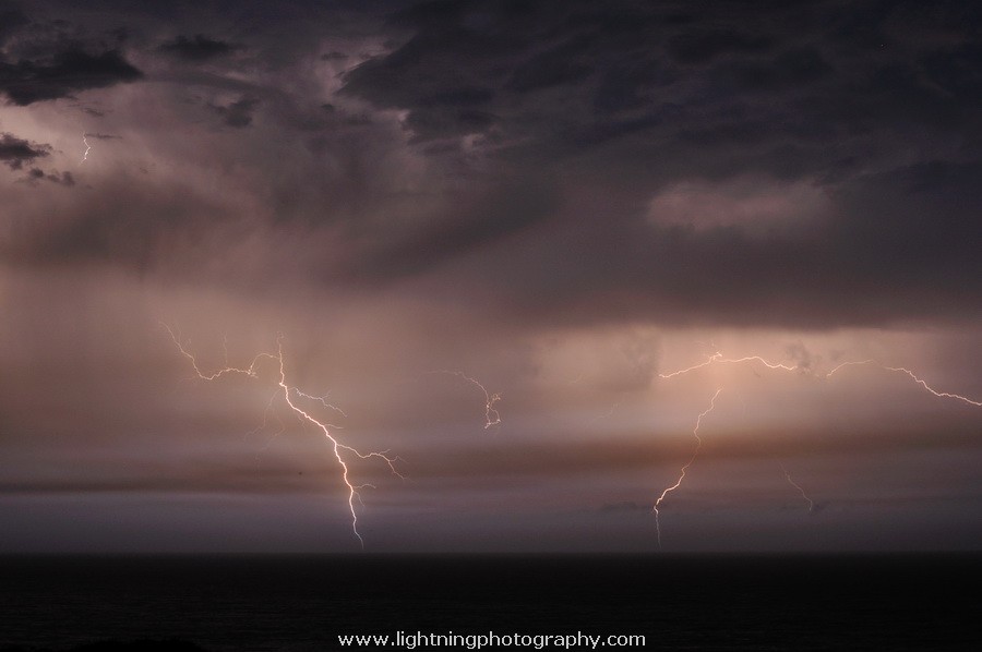 Lightning Image 20130109137