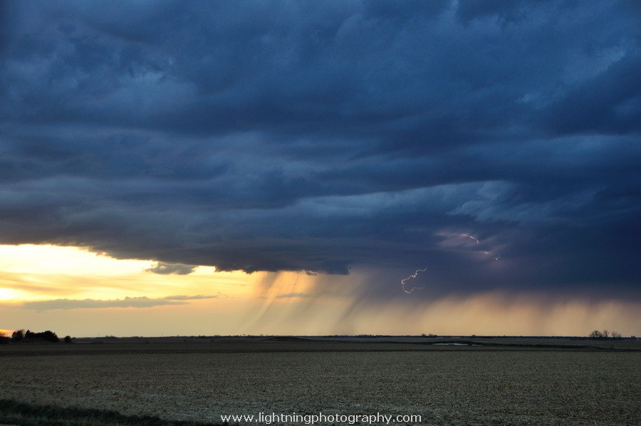 Lightning Image 20130421042