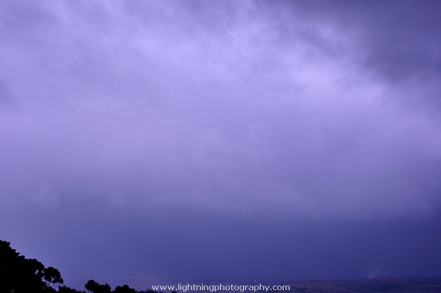 Lightning Image 2013061206