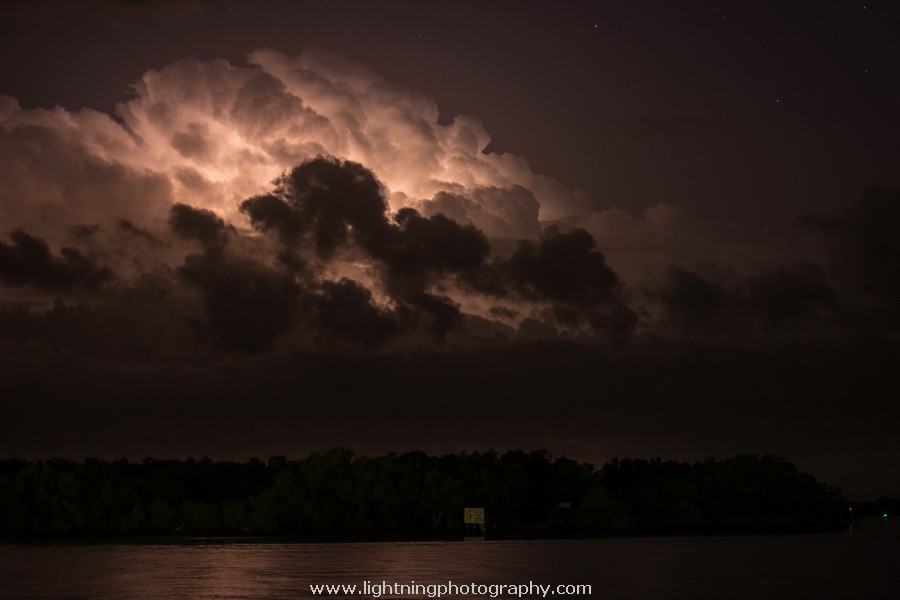 Lightning Image 2013102605