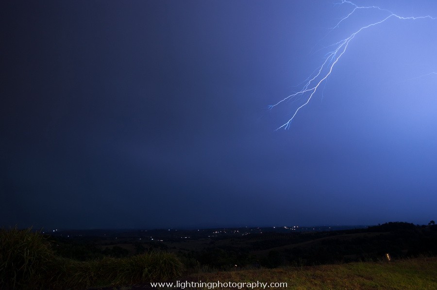 Lightning Image 20131113208